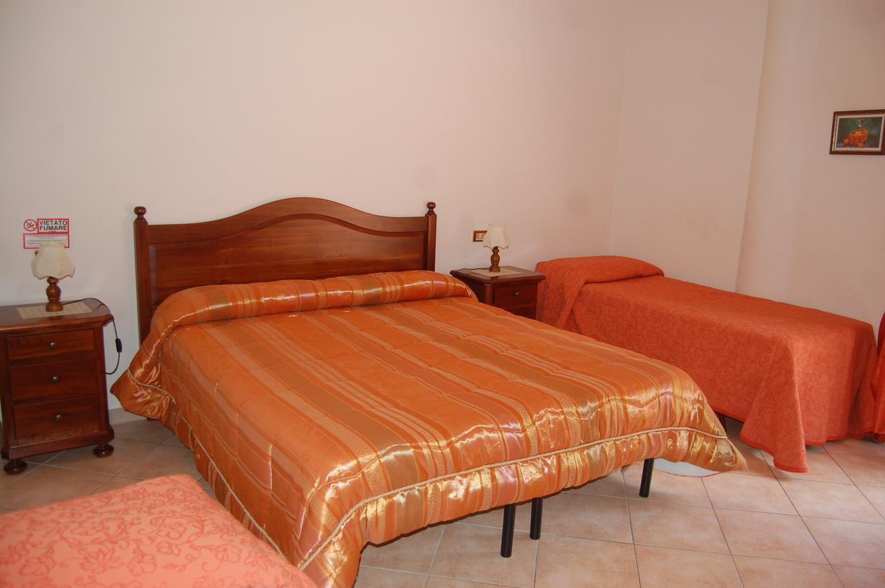 B&B La Tana Dell'Orso Villalago 외부 사진