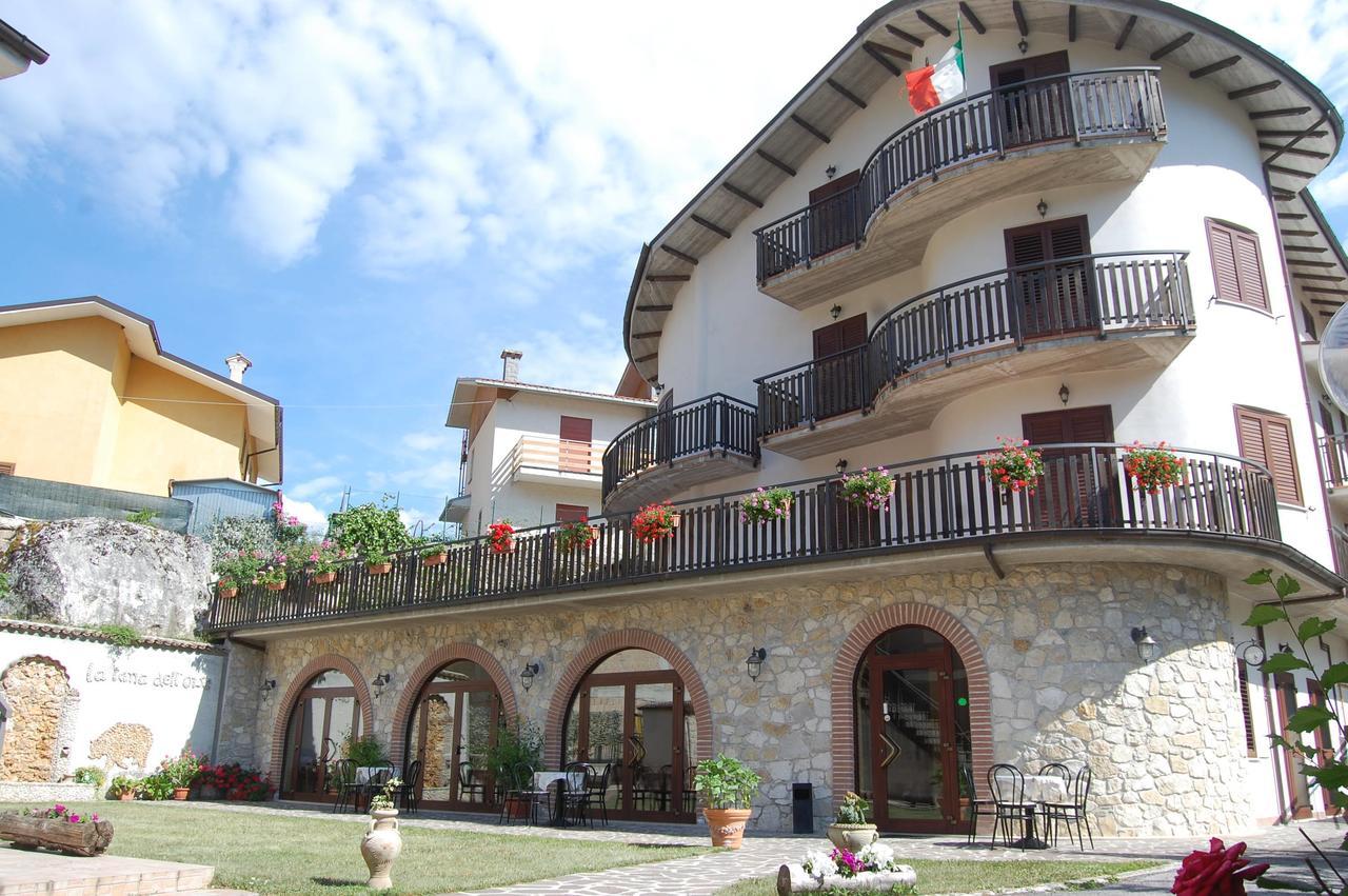 B&B La Tana Dell'Orso Villalago 외부 사진